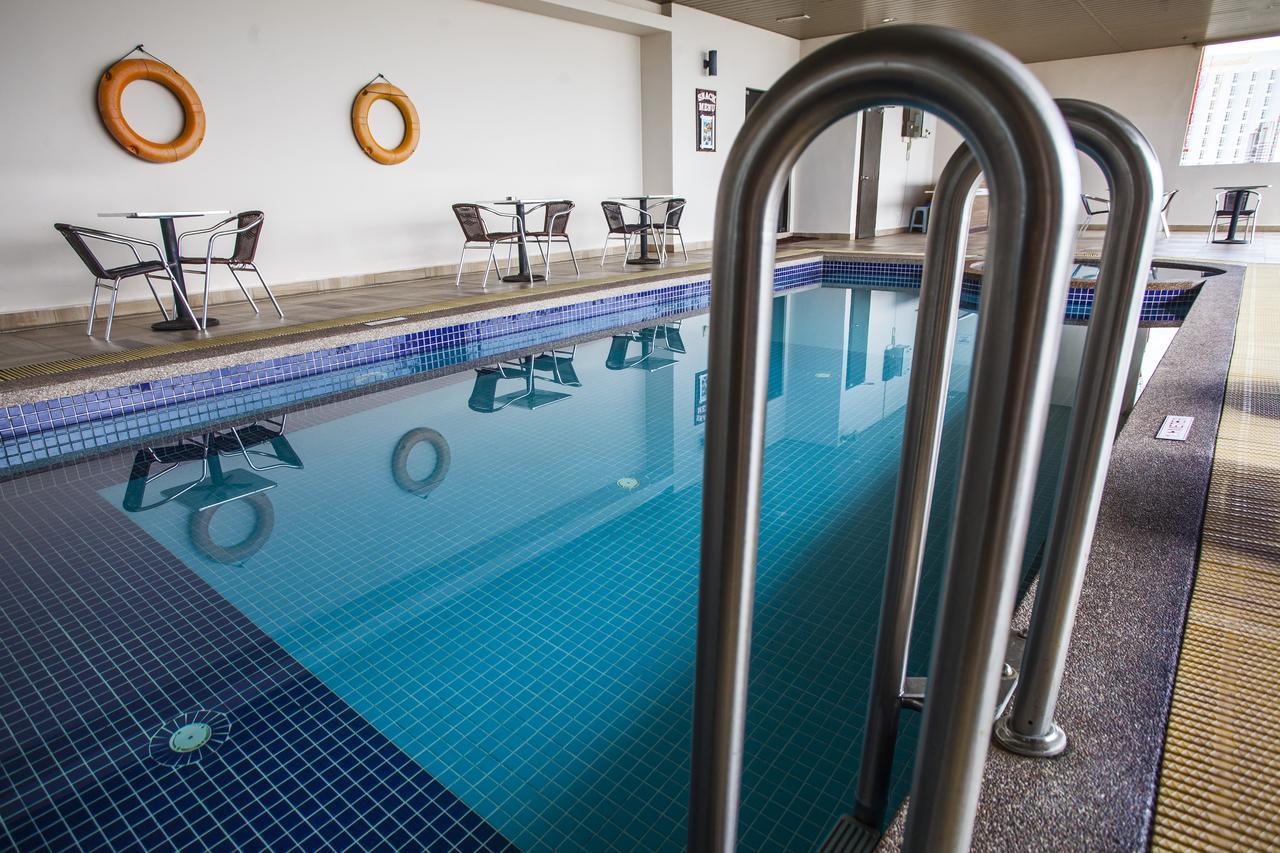 Hotel Tanjong Vista Kuala Terengganu Bagian luar foto