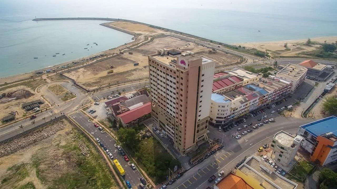 Hotel Tanjong Vista Kuala Terengganu Bagian luar foto